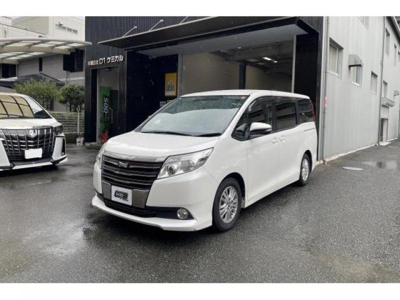 トヨタ　ヴォクシー　CVTフルード交換＋SOD-1Plus添加で減速時の変速ショック改善！！_ZRR70G　CVTフルード交換　 変速ショック　エアコンガスクリーニング　　福岡県