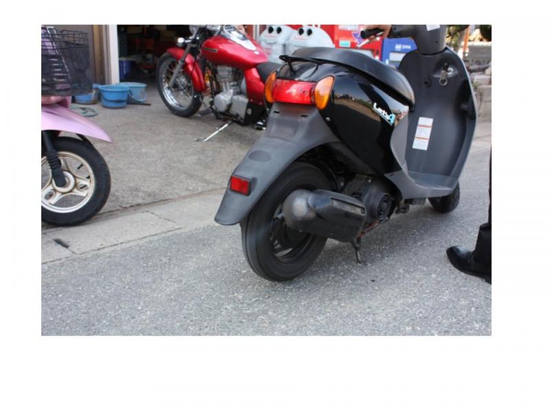 白煙が出ている。