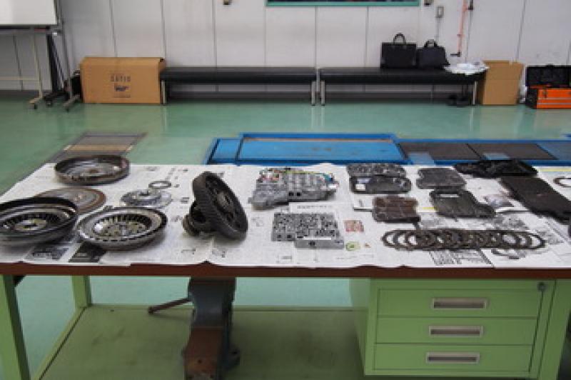 ディスプレイ①
バルブボディ