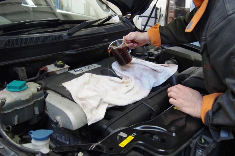 エンジンにSOD-1plus添加
※総油量の10％