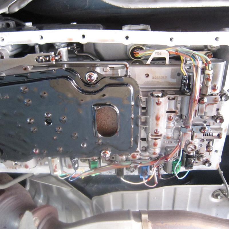 オイルパンを外した