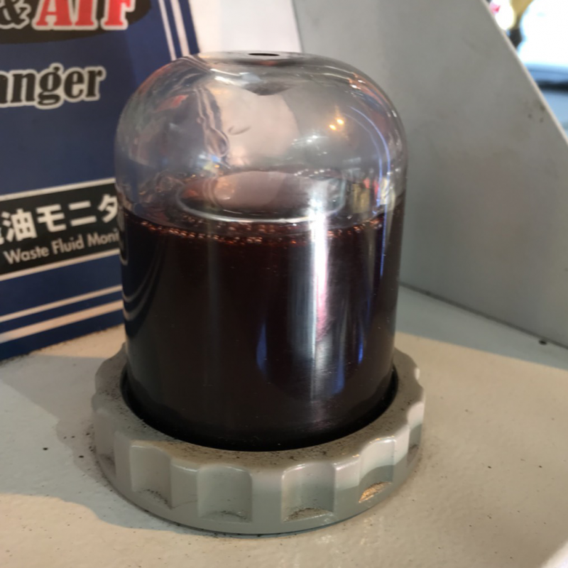 こちらではトルコン太郎での圧送式ATF交換ができます。