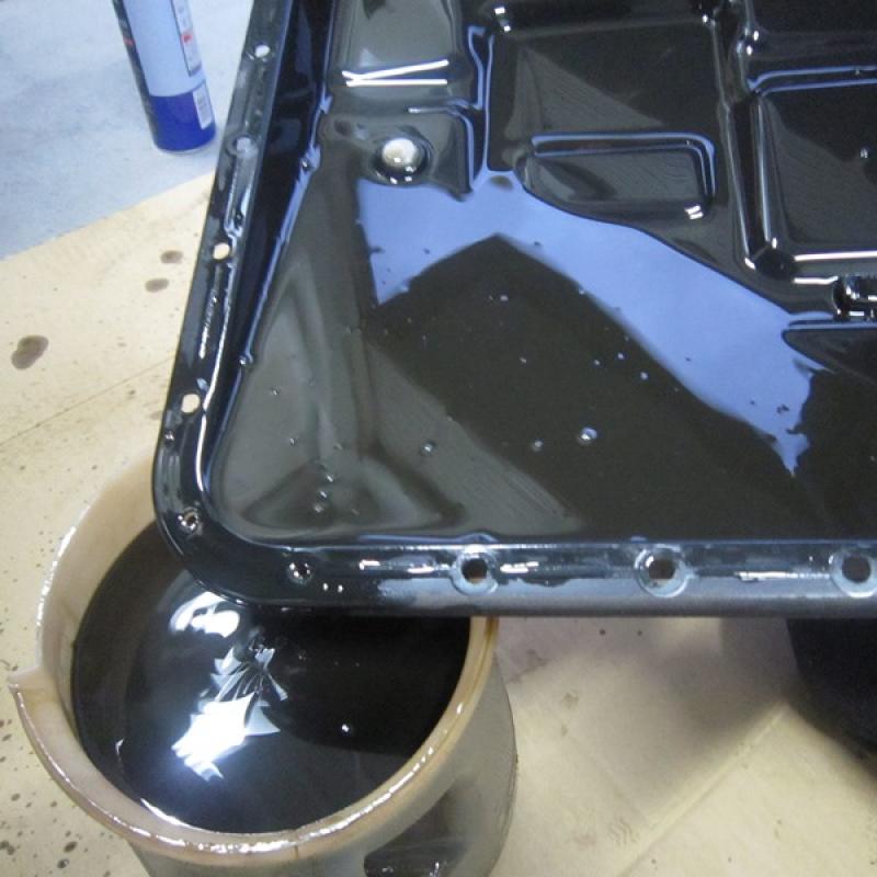 フルードの劣化が進み、ヘドロ状になっていました。
