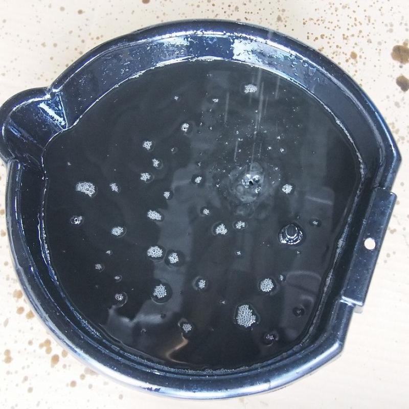 排出されたフルード量は約３Ｌです。
AMTの為、マニュアルミッションと同じフルードを使用しています。