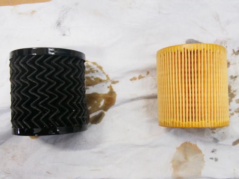 エレメントを交換します。