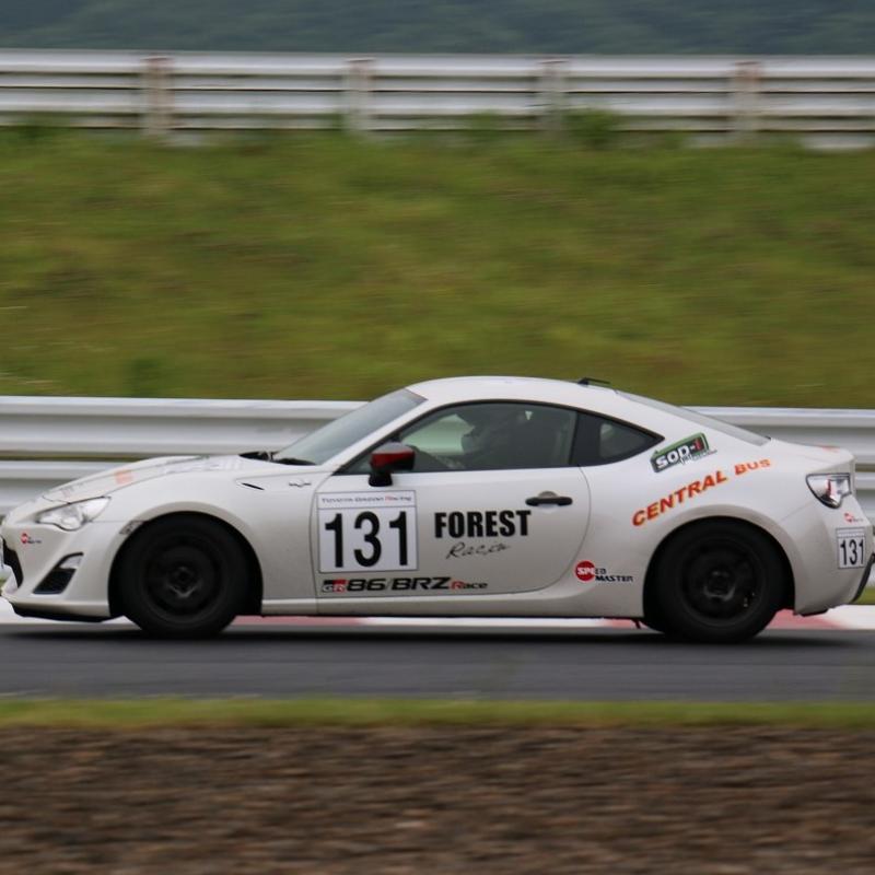 フォレスト様８６
ドライバーは石川選手です！