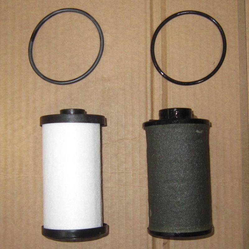 フィルターを新品に交換します。
金属摩耗から出る鉄粉がフィルターを詰まらせトラブルが表面化しますが、
SOD-1Plusを添加することでトラブルの原因となる金属摩耗を防ぎます。
