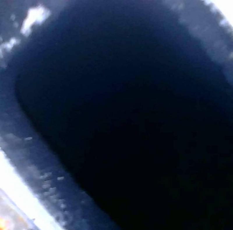 ○EGR
乾いた煤が付着し黒く汚れてはいますが、通路は綺麗に通っています。