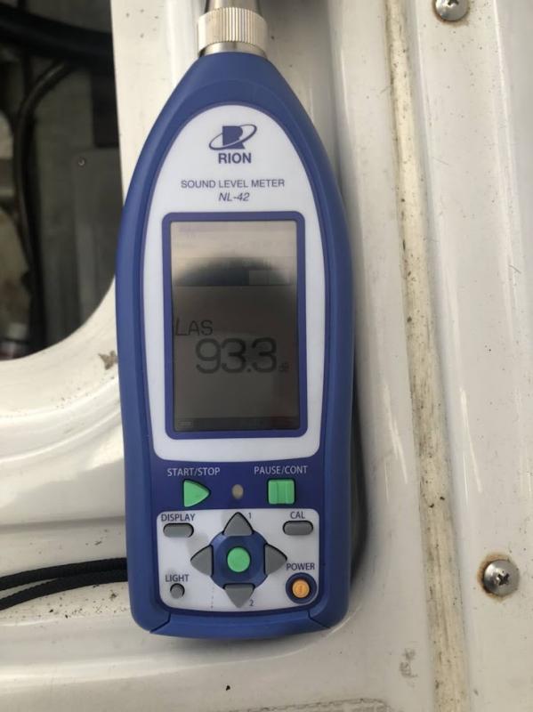 添加前2,000rpm
騒音値93.3dB