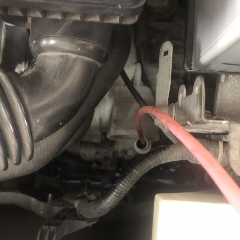 ATF全量(7.7L)交換をします。