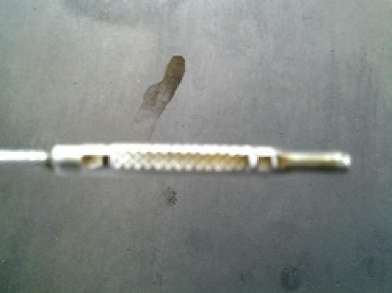 レベルゲージでオイル量チェック。
オイル量の上限近くまで入っている。