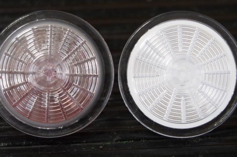 右新品
左使用済み