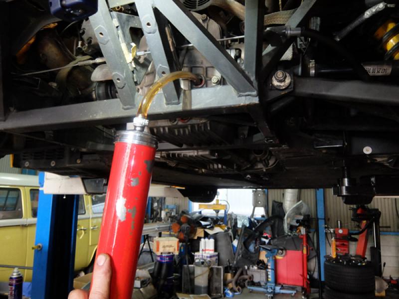 リアデフにSOD-1Plus添加（総油量の10％）