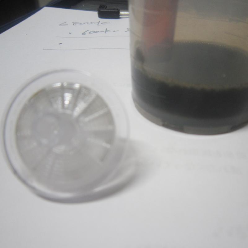 コンタミチェックの結果は消耗度２～３。