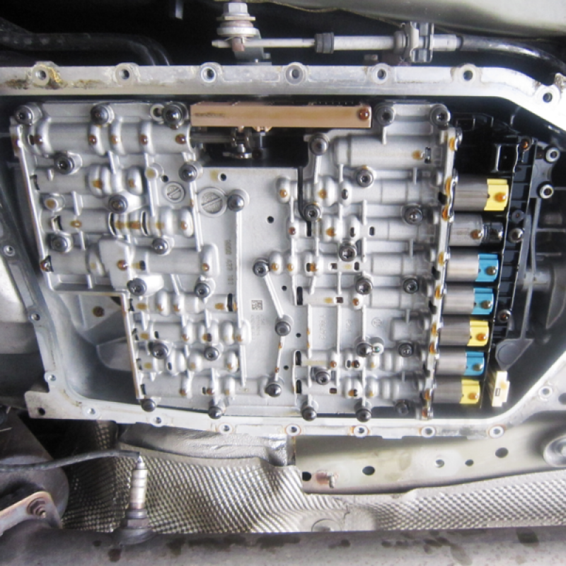 バルブボディ内のスラッジの除去にはSOD-1Plusの添加が必須です。