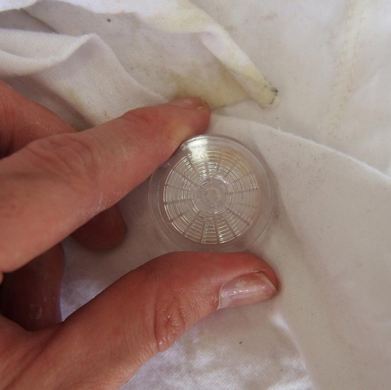 CVT内部の摩耗粉（コンタミ）を確認します。
今回の車両は摩耗度１程度（コンタミがほぼ出ていない）の状態