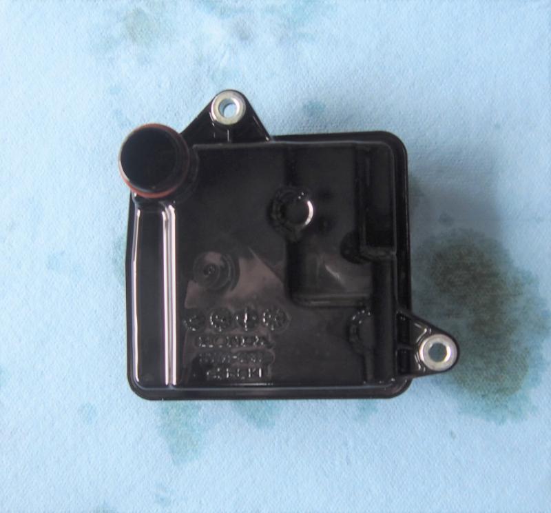 ストレーナー取り外しました。
フィルターが詰まっているのは確認できませんでした。