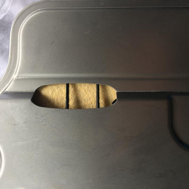 新品だとこんなに綺麗です。