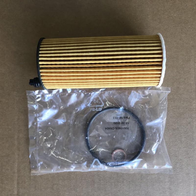 カバー内にあるフィルターを新品に交換して、元の位置に取り付けます。
金属摩耗が進むと鉄粉がフィルターに詰まりトラブルが表面化しますが、SOD-1を添加すればトラブルを未然に防ぎます。