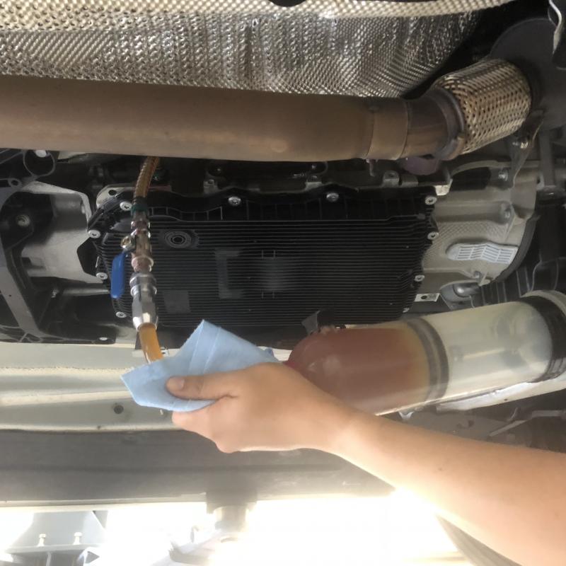 SOD-1Plusを添加します。
※エンジンをかけた状態