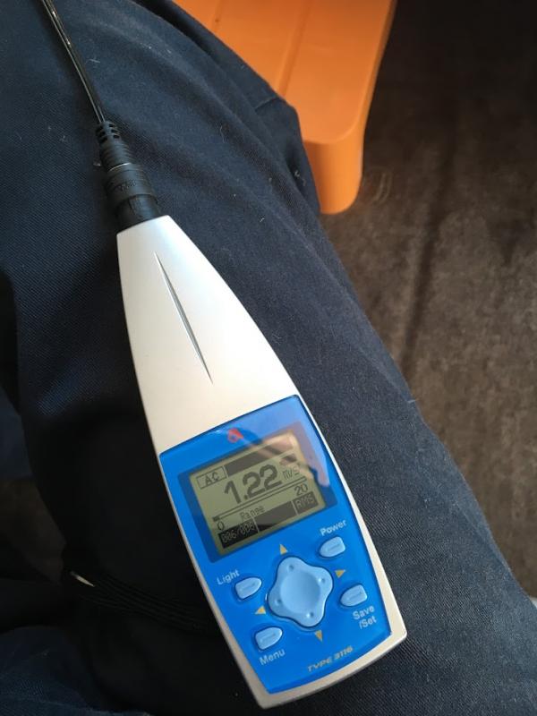 アイドリング時
600rpm
添加後振動数値
1.22m/ｓ2
1.03m/ｓ2の減少に成功