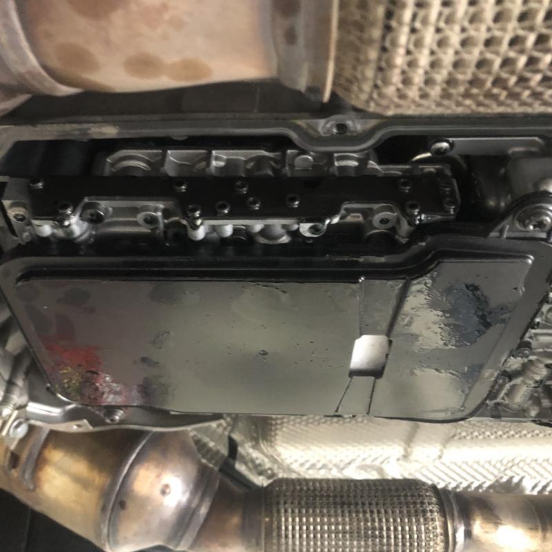 ストレーナーを新品に交換します。