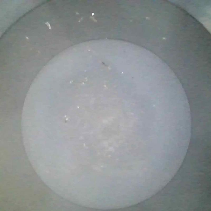 燃焼室内もカーボンの付着はほとんどありません。