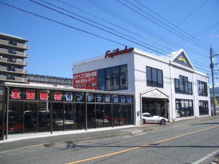 旧車・絶版車で有名な藤壷自動車工業様のコレクションにも使っていただいています！