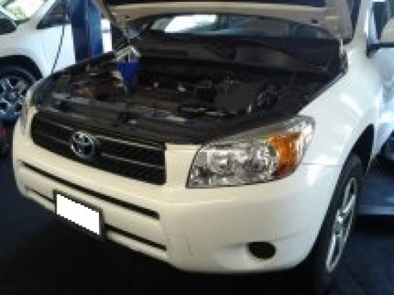 【ロサンゼルス】2008年式TOYOTA RAV4 エンジンオイル消費改善
