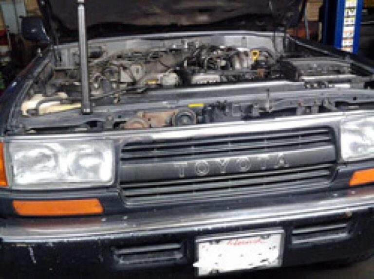 【ロサンゼルス】TOYOTA ランドクルーザー エンジンオイル消費改善