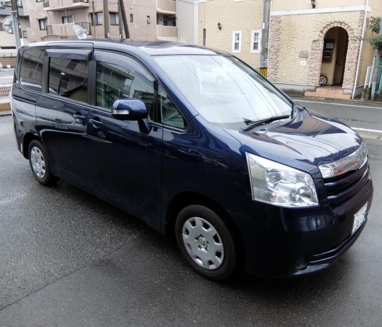 【トヨタ ノア】10万km走行車のオートマチックオイル交換+SOD-1Plus添加