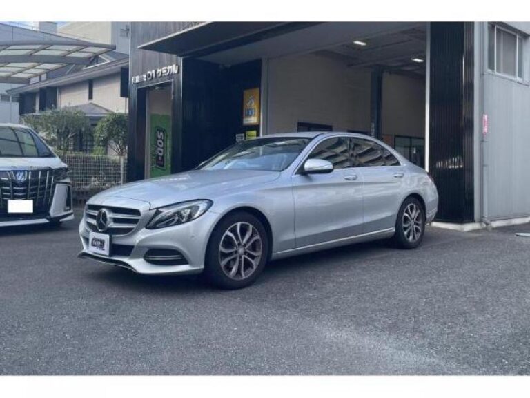 【メルセデスベンツ Ｃ180】エンジンオイル交換+SOD-1Plus添加で予防整備！